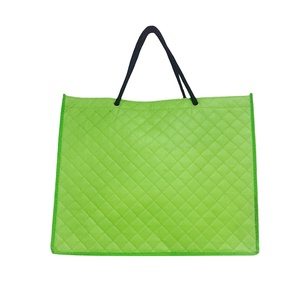 Sac de shopping promotionnel pas cher de la marque SH, modèle SH-LB21 avec logo, sac en PP tissé écologique vert avec corde en coton - Product Image 1