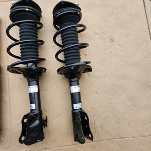 Nouvel amortisseur de suspension avant arrière gauche droit pour <span class=keywords><strong>TOYOTA</strong></span> Camry pour <span class=keywords><strong>Yaris</strong></span> <span class=keywords><strong>Verso</strong></span> - Product Image 1