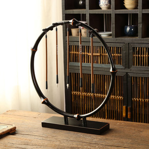 Étagère de présentation ronde en forme de bambou avec joints décoratifs, type sur pied, pour l'affichage d'objets artisanaux dans un salon de style chinois - Product Image 3