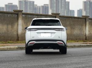 BYD Song <span class=keywords><strong>L</strong></span> DM-<span class=keywords><strong>i</strong></span>, SUV Híbrido Enchufable de 5 Puertas y 5 Plazas, Vehículo de Nueva Energía - Product Image 2