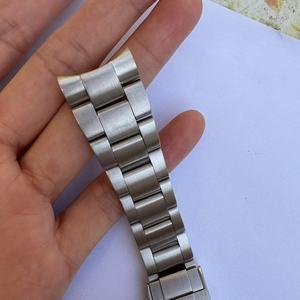 Cinturino Bracciale Glidelock Oyster da 21mm 20mm con Chiusura Deployante per Rolex Oyster Submariner Daytona Black White Water <span class=keywords><strong>Ghost</strong></span> - Product Image 4