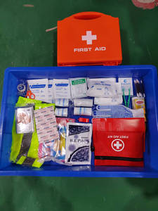 Botiquín médico de <span class=keywords><strong>primeros</strong></span> <span class=keywords><strong>auxilios</strong></span> para colgar en la pared portátil de moda, <span class=keywords><strong>caja</strong></span> de rescate para prevención de desastres transfronterizos para empresas de fábrica - Product Image 6