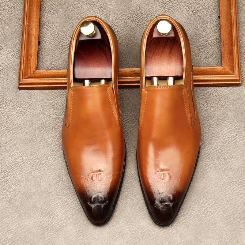 สีน้ำตาล