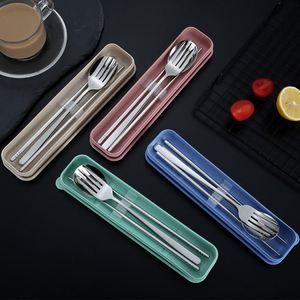 Juego de Cubiertos Portátiles de Metal con Estuche: Palillos, Cuchara y Pajita para Viaje - Product Image 1