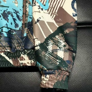 Chaqueta Urbana para Hombre con Estampado <span class=keywords><strong>de</strong></span> Grafiti, Transpirable, Estilo Bomber, Cuello con Cierre, Puños y Dobladillo Elásticos, Talla XS - Product Image 2