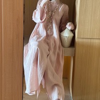 Ensemble deux pièces décontracté chic pour femme : Cardigan ample à col en V, manches longues, orné de sequins et de perles, et robe longue élégante en lin