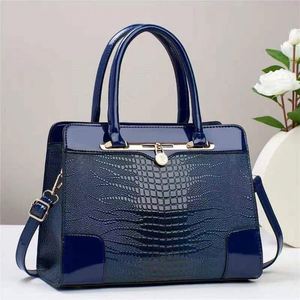 กระเป๋าหนังเคลือบเงาหรูหรา Maxfree Light Luxury Lacquer Leather Glossy Styling Bag, กระเป๋าสะพายข้างเดี่ยว, กระเป๋าถือลายจระเข้ - Product Image 4