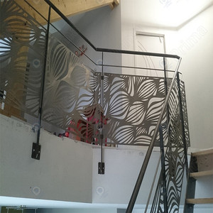 Prima Nhà máy cung cấp tùy chỉnh ban công lan can ngoài trời kim loại thép tay vườn hàng rào cầu thang lan can rèn sắt ban công hàng rào - Product Image 6