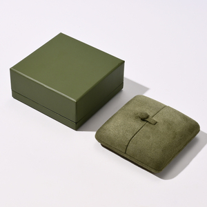 Caja de Joyería de Terciopelo Verde con Diseño de Dos Puertas Personalizada FANXI, para Anillos, Pendientes y Colgantes, con Cierre a Presión - Product Image 2