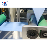 Machine automatique KYD pour la fabrication de couvre-chaussures jetables non tissés pour les hôpitaux médicaux