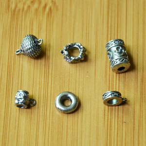 Cuentas espaciadoras de estilo tibetano, formas mixtas, plateadas, para la fabricación de pulseras, de Shanxi. - Product Image 1