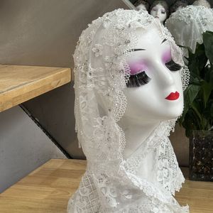 Nuovo Scialle Premium Ricamato con Perline Fatte a Mano - Copricapo da Preghiera per Donne Musulmane con Bordo in Pizzo ed Elegante Coprispalle - Product Image 4