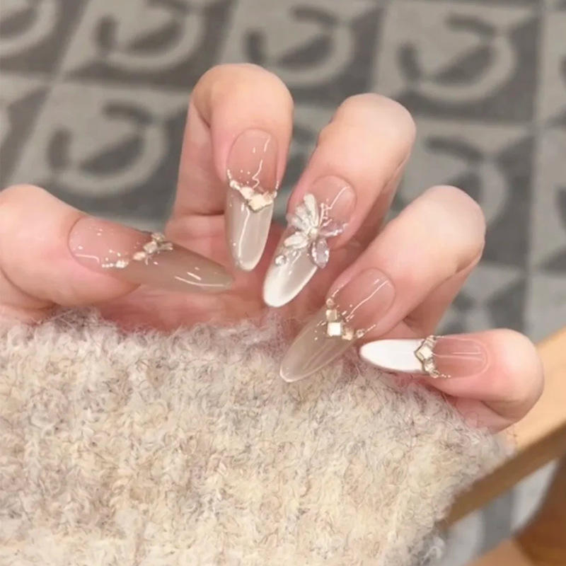 นิ้วหยกปีกทอง BY1332