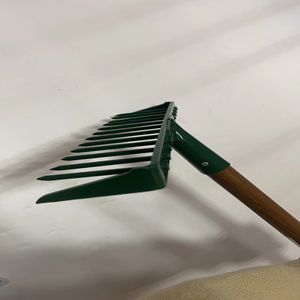 Rastrillo de jardín rastrillo agrícola 14T con mango largo - Product Image 3