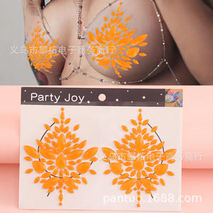 Brilla y relámpagos de luz! Cubrepezones Adhesivos Sensuales con Diamantes, Pezoneras Sexys para Bailarinas - Product Image 6