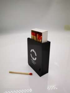 Boîte à allumettes personnalisable en acrylique transparent de haute qualité pour cadeaux d'affaires durables et utilisation artisanale - Product Image 6