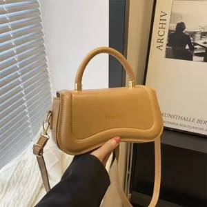 THK0142 Mini sac à main tendance de luxe pour femmes de couleur unie Mini sac à bandoulière pour femmes pour dames - Product Image 3