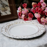 Lot de 6 assiettes de présentation en plastique blanc antique/doré de 14 pouces avec incrustation dorée et bordure gravée style baroque pour mariage et fête