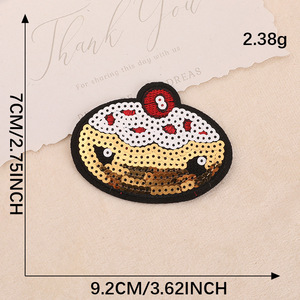 Venta al por mayor de moda personalizada Rosa Cupcake bebida dibujos animados lentejuelas brillo brillante parche bordado hierro en parche para ropa mochilas - Product Image 3