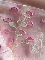 Tissu de rideau en chenille brodé en trois dimensions personnalisé en usine pour les chambres à coucher et les salons