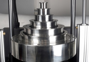 เครื่องทดสอบน้ำหนักอัตโนมัติสำหรับการสอบเทียบแรงดัน - Product Image 3