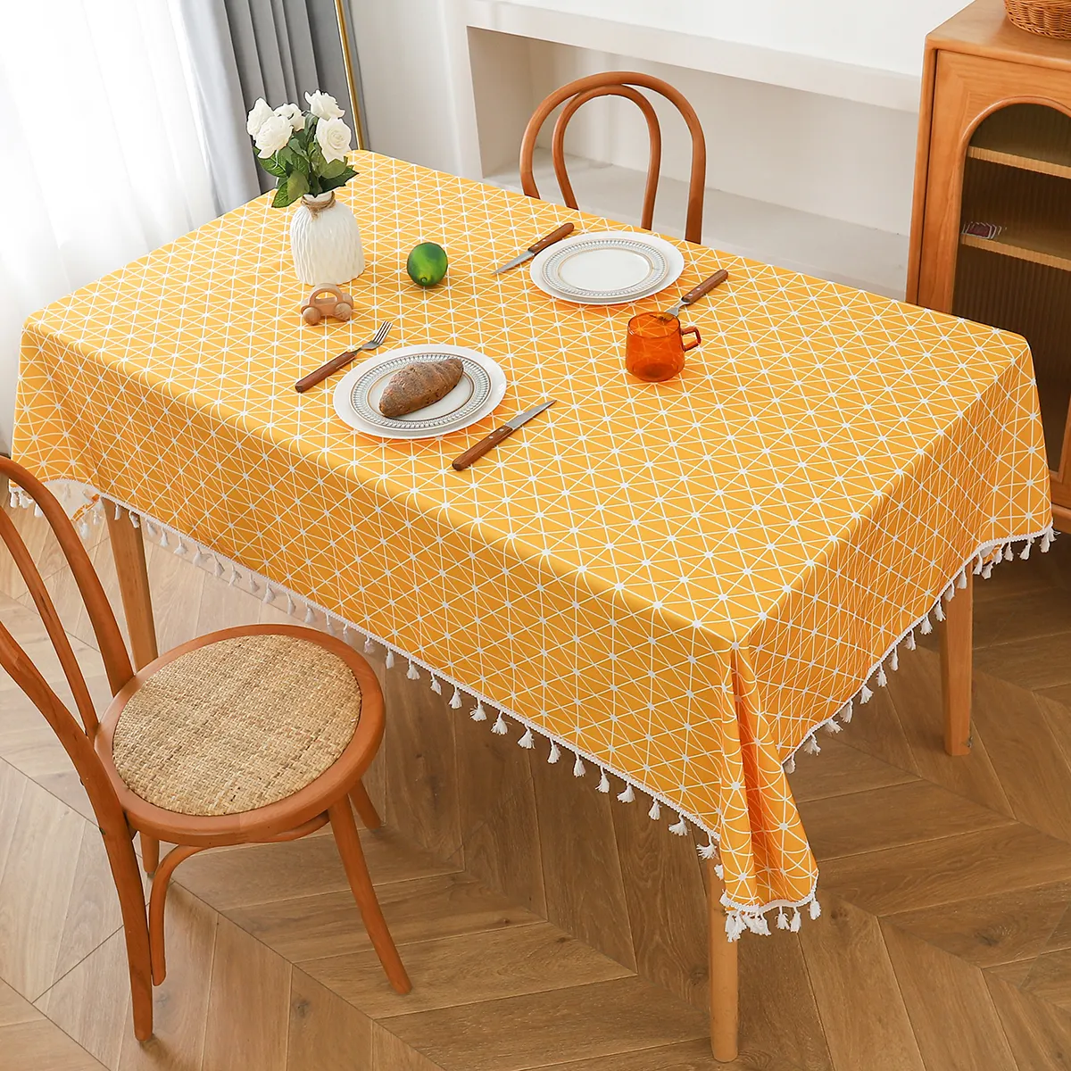 바둑판 그리드 Tassels 테이블 천으로 웨딩 노란색 폴리 에스테르 방수 식탁보 사각형 일반 직조 인쇄 테이블 커버