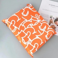 Échantillon Gratuit : Sacs de Courrier et Enveloppes d'Expédition pour Vêtements – Taille Personnalisée et Impression de Logo – Poly Mailer