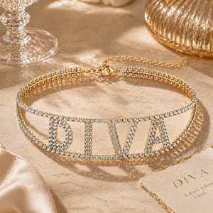 Collier ras du cou élégant avec logo DIVA et strass, motif grec Delta Sigma Theta, pour sororité 1913 - Product Image 2