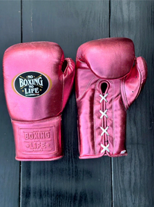 Gants de boxe GYMSTERO en cuir de vachette véritable de haute qualité, avec sangle de poignet réglable, couverture complète des doigts et fermeture à lacets - Product Image 1