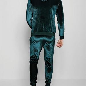 Ensemble de survêtement en velours uni de haute qualité personnalisé avec fermeture éclair, survêtement bleu skinny pour homme, survêtement en velours uni ajusté - Product Image 2