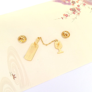 OEM/ODM personalizado japonés y coreano lindo aleación goteo aceite sombrero alfileres vino tinto cerveza café y jugo esmalte insignia - Product Image 3