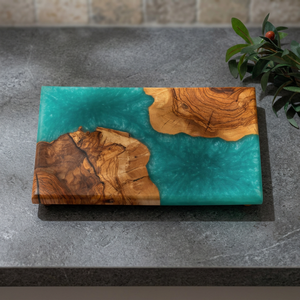 Plateau de service rectangulaire en résine et bois fait main, design moderne, bleu turquoise, motif grain de bois naturel, plat décoratif pour la maison - Product Image 1