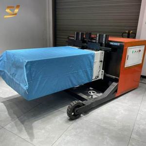 Machine de cerclage compacteur entièrement automatique Machine d'ensachage compacteur vêtement pour usines - Product Image 1