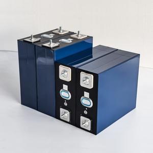 欧盟库存长循环寿命<span class=keywords><strong>3</strong></span>.2V 314Ah 320Ah磷酸铁锂方形电池太阳能锂离子电池用于家庭备用电源存储 - Product Image 1