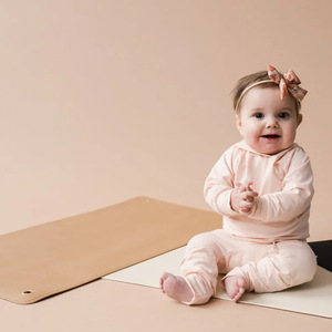 Customized PU leather baby <b>changing</b> mat, simple design, can be hung on, baby crawling mat, easy to clean and waterproof. - Product Image 2