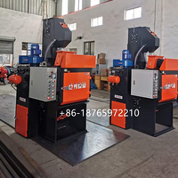 Petite machine de sablage à billes intégrée à bande de caoutchouc Q324 pour billettes d'acier avec moteur comme composant principal