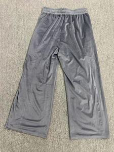 <span class=keywords><strong>Pantaloni</strong></span> larghi in <span class=keywords><strong>velluto</strong></span> grigio personalizzati da uomo <span class=keywords><strong>con</strong></span> <span class=keywords><strong>elastico</strong></span> in vita, morbidi e confortevoli, ideali per abbigliamento Casual, relax ed elegante - Product Image 2