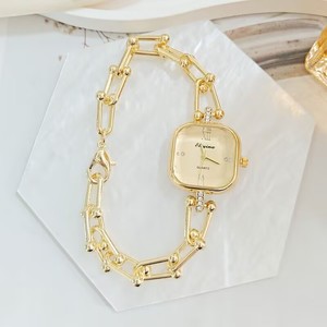 Montres-bracelets pour femmes serties de diamants carrés avec mouvement à quartz, nouveaux designs, montres-bracelets pour femmes - Product Image 2