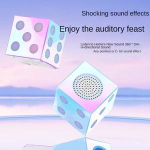 Conception de dés Mini haut-parleur Bluetooth RGB LED éclairage 5W sortie TWS USB TF pour une utilisation en plein air à la - Product Image 2