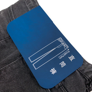 Dongguan Printing Factory Benutzer definierte Größe Taille Papier karte Neues Design Gefaltete Taille <span class=keywords><strong>Tag</strong></span> Denim <span class=keywords><strong>Blue</strong></span> <span class=keywords><strong>Tag</strong></span> für Jeans - Product Image 3