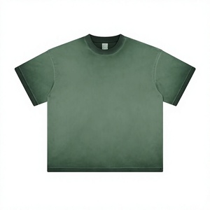 เสื้อยืดคอกลมแขนสั้นสีเขียวสำหรับผู้ชาย ผ้าฝ้ายถัก 100% ทรงปกติ สวมใส่สบาย สีพื้น แต่งขอบตัดสี - Product Image 1