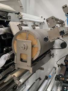 中国专业制造商婴儿拉起尿布制造机械 - Product Image 3