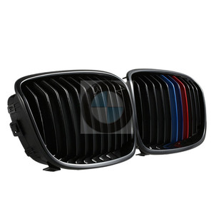 Kit de calandre BMW F20 noir brillant style M pour Série 1 118i 120i, amélioration du pare-chocs, plastique ABS - Product Image 1