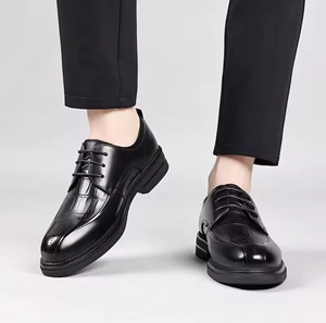 Mocasines Negros de Cuero Hechos a Mano de Alta Calidad, Transpirables, Impermeables, Casuales, para Boda, con Parte Superior de Cuero Brillante - Product Image 3