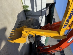 รถขุดมือสอง Komatsu PC56 5.5 ตัน ใช้งานได้เต็มประสิทธิภาพ รถขุดไฮดรอลิกแบบตีนตะขาบ PC50MR PC70-8 PC120-8 คุณภาพสูง - Product Image 5