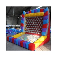 Jeu plinko gonflable pour équipement interactif de carnaval avec design personnalisé