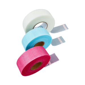 Ruban en <span class=keywords><strong>fibre</strong></span> <span class=keywords><strong>de</strong></span> <span class=keywords><strong>verre</strong></span> auto-adhésif - Conception en maille durable auto-adhésive pour les projets <span class=keywords><strong>de</strong></span> construction et <span class=keywords><strong>de</strong></span> rénovation - Product Image 4