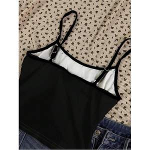 Camisola Corta Personalizada para Mujer, con Tirantes Finos, Aberturas y Relleno en el Pecho, Ajustada y Transpirable, Paquete de 3 - Product Image 1