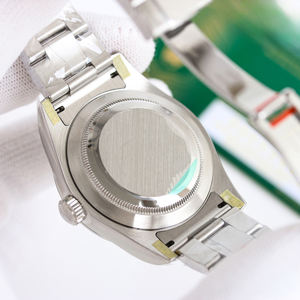 Boîtier et bracelet en acier inoxydable Montre de haute qualité Mouvement mécanique entièrement automatique Convient à de multiples occasions et montres - Product Image 6