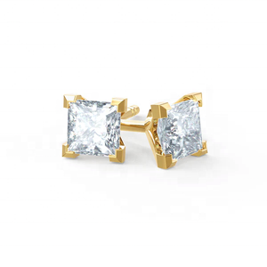 Pendientes de tuerca clásicos de plata S925 con moissanita VVS de corte princesa, chapados en oro, con certificación de terceros, diseño nuevo, joyería personalizada - Product Image 1